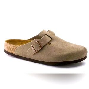 Never worn Men’s Birkenstock Boston Clog (size 43). I purchased the wrong size
